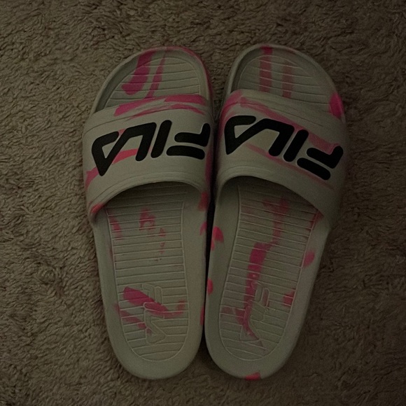 Fila Other - FILA slides